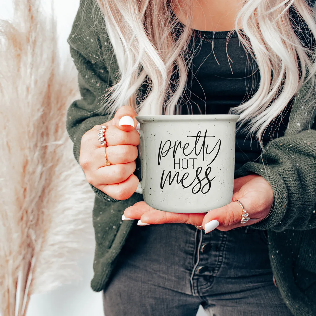Pretty Hot Mess 14.5oz