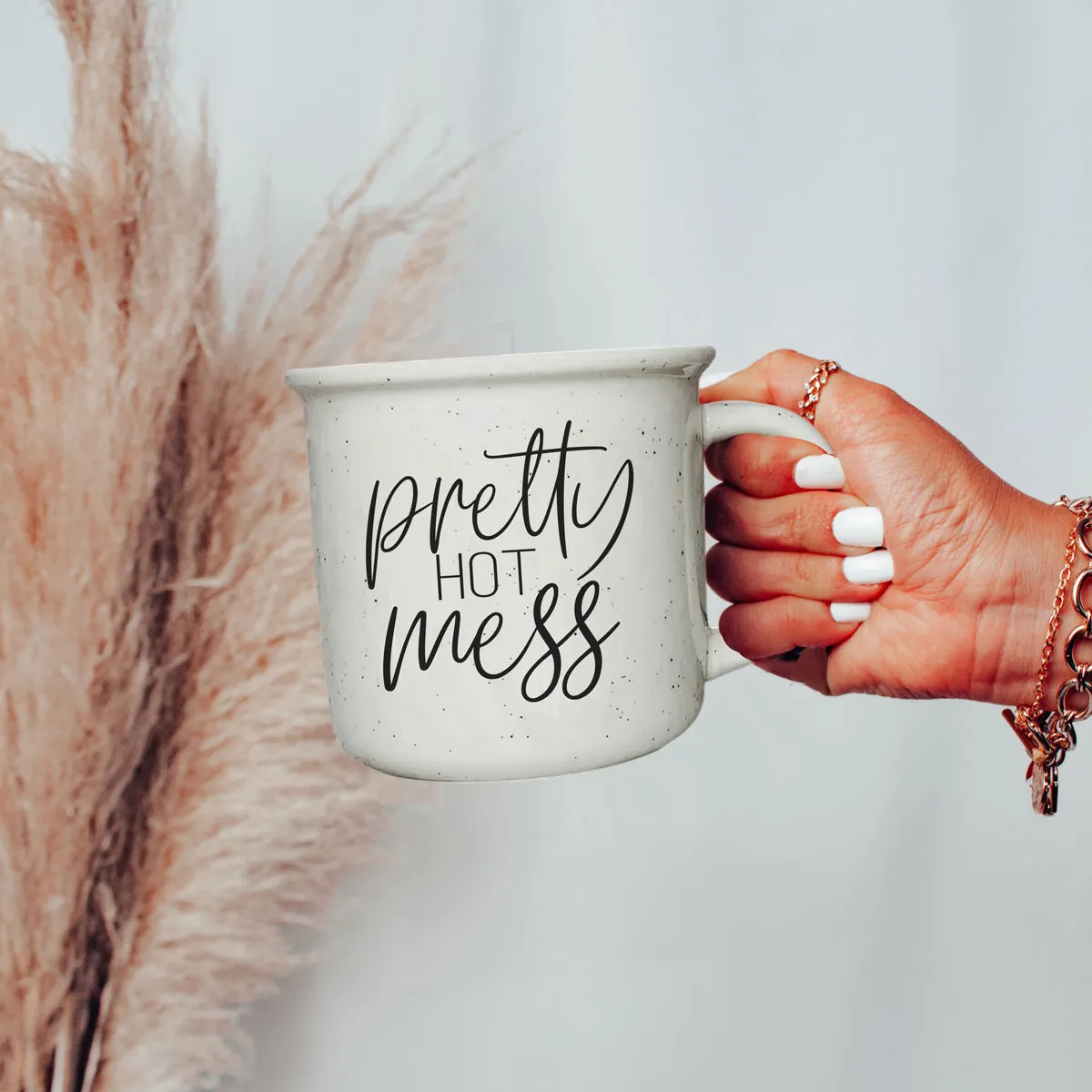 Pretty Hot Mess 14.5oz