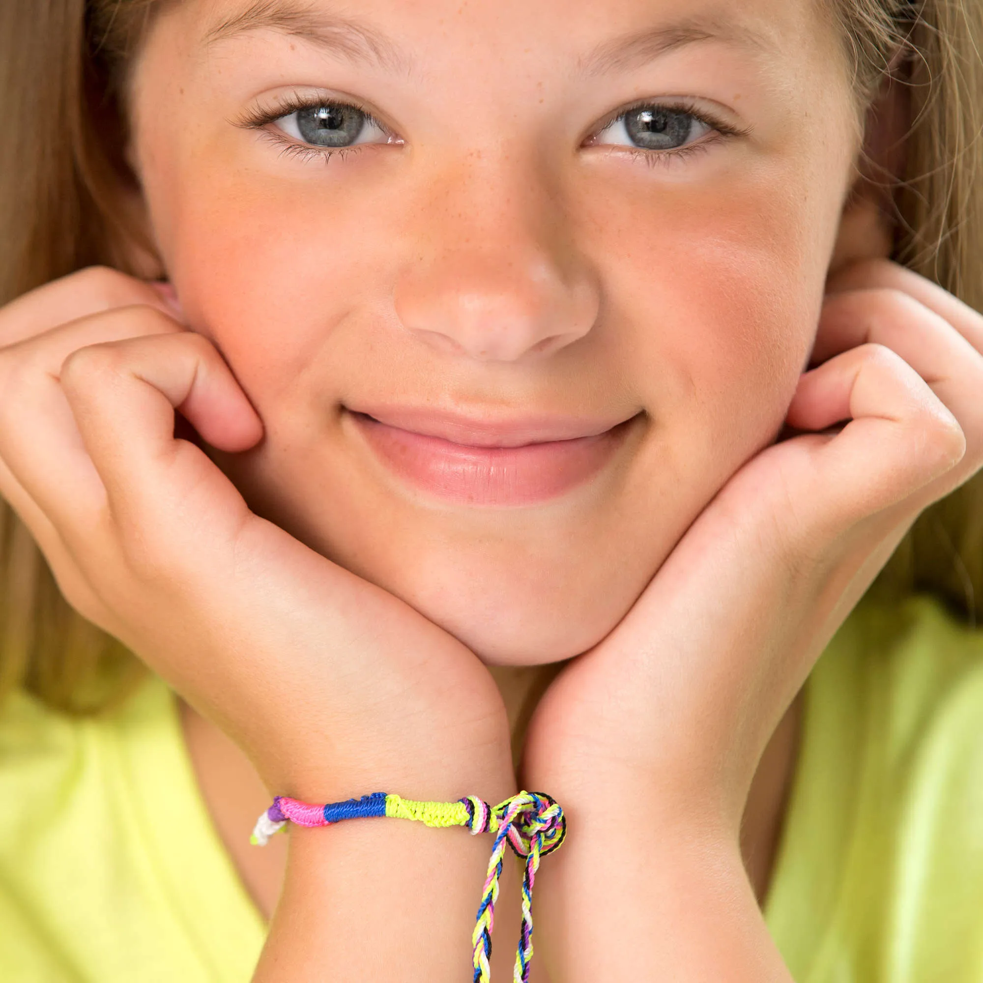 Red Heart Craft Swirly Bracelet