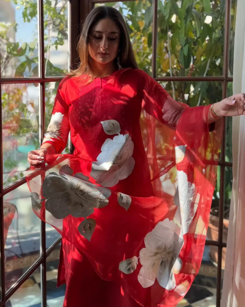 Red Silk Chanderi Hand-Painted Kurta Set
